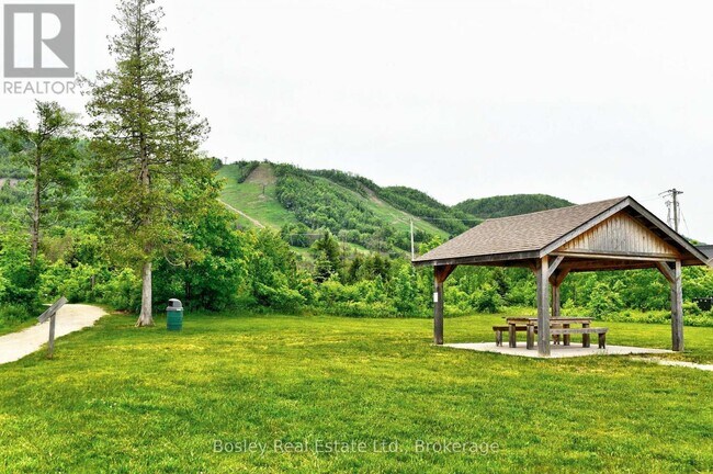 Building Photo - 104 Delphi Ln
