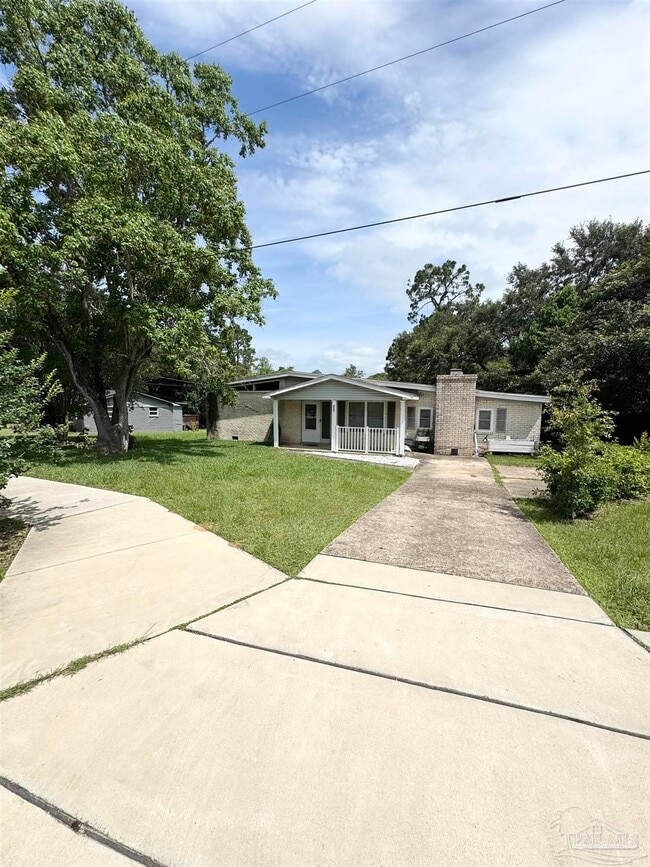 Building Photo - 4541 Marseille Dr