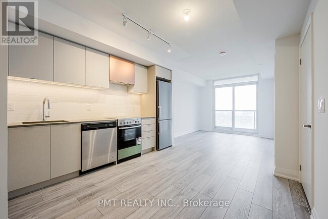 Building Photo - 30 Gibbs Rd