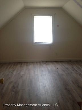 Building Photo - 407 Dakin St