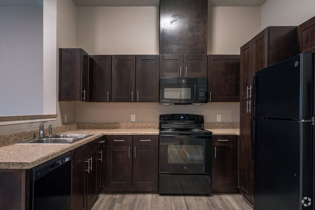 Interior Photo - Beaumont Trails