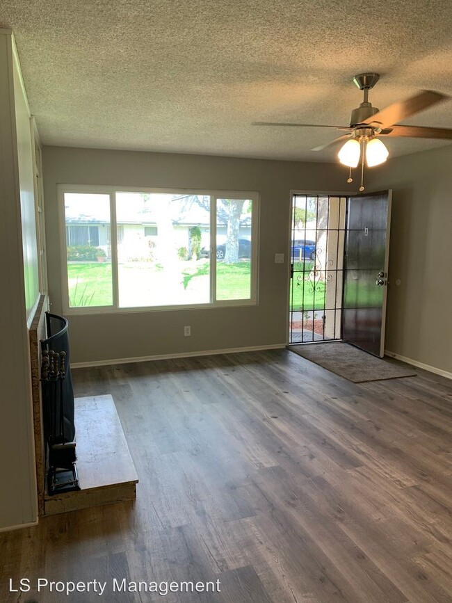 Building Photo - 14541 Carfax Dr