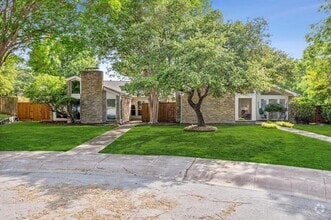 Building Photo - 9402 Summerhill Ln