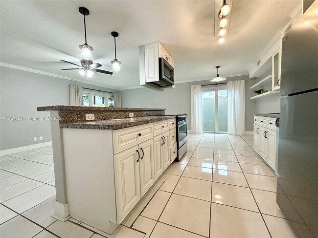 Foto del edificio - 15820 SW 90th Ct