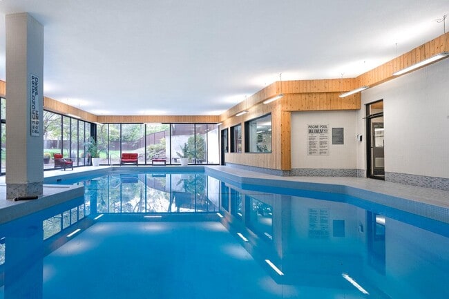 Building Photo - Parc Royal Apartments