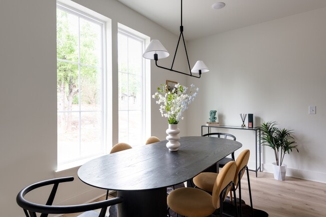 Foto del edificio - 3800 Syfert Ln