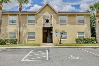 Building Photo - 9825 Turf Way
