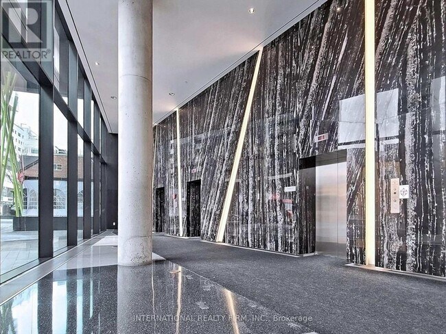 Photo du bâtiment - 125 Peter St