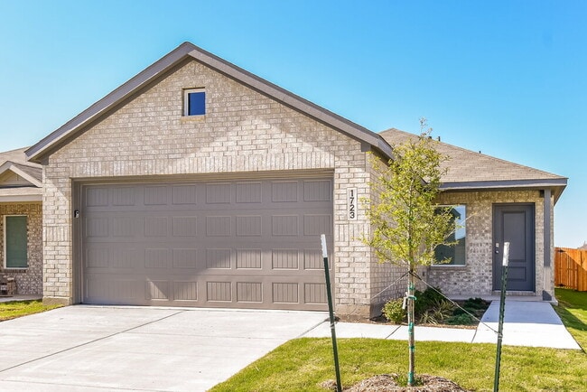 Building Photo - 1723 Crossbill St
