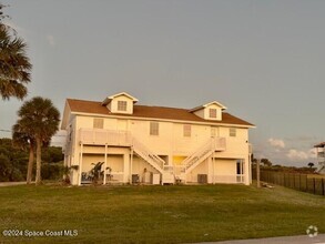 Building Photo - 8519 S Hwy A1A