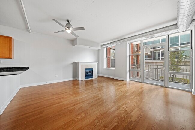Foto del edificio - 1001 W Madison St