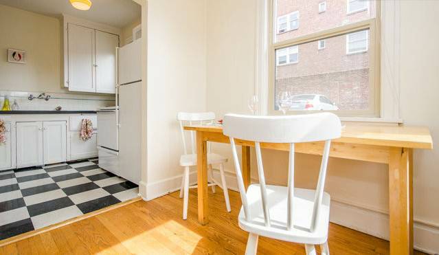Foto del edificio - West Coast Arms Apartments