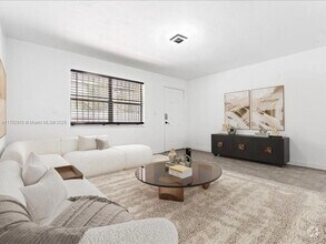 Building Photo - 812 NW 55th Terrace