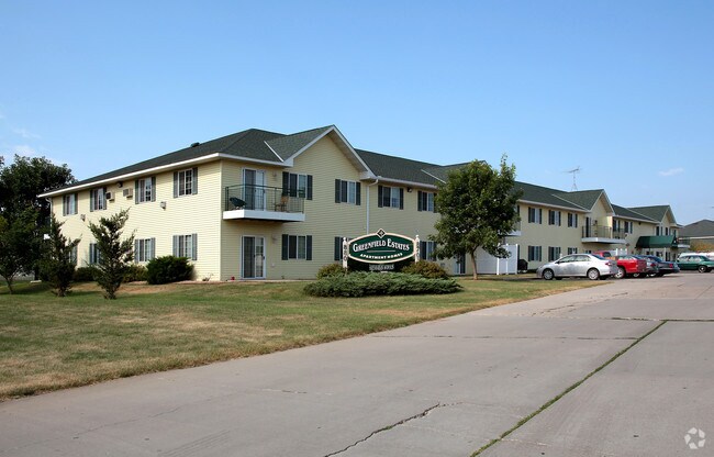 Greenfield Estates Apartaments - Greenfield Estates I & II