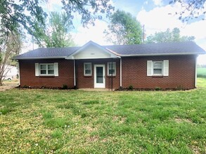 Building Photo - 3502 Plano Rd