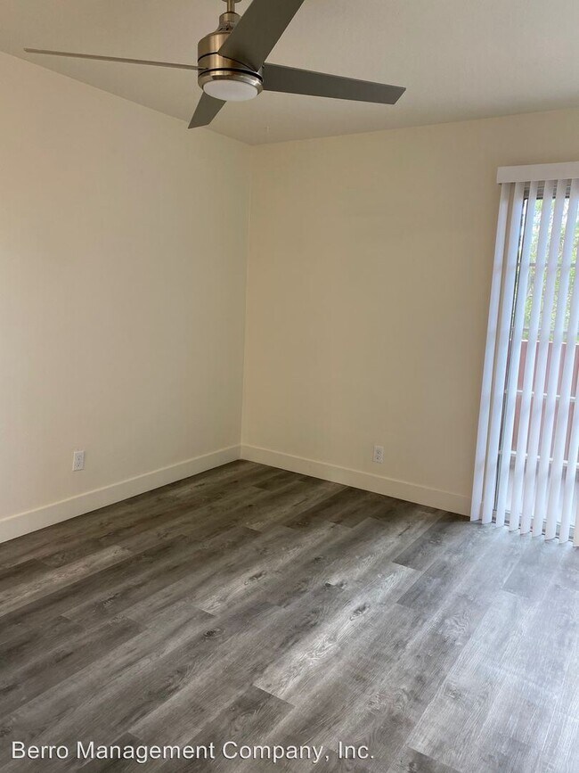 Foto del edificio - 1734 E Erie St