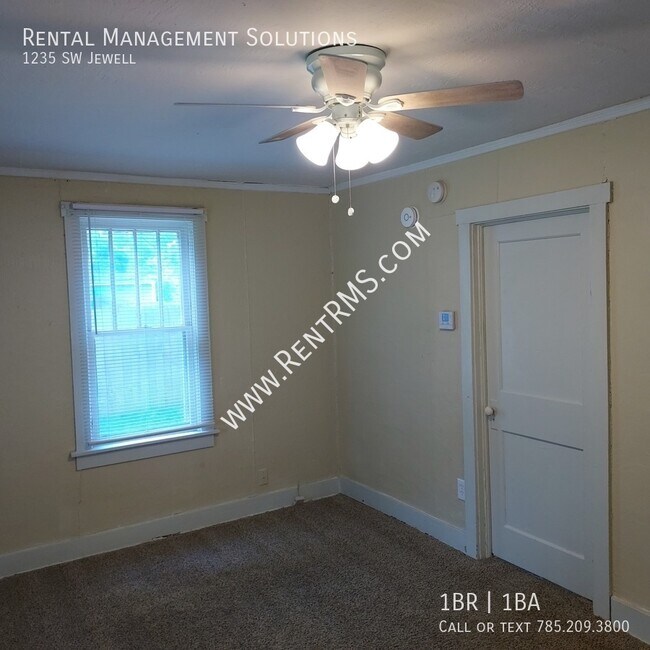 Building Photo - 1235 SW Jewell-