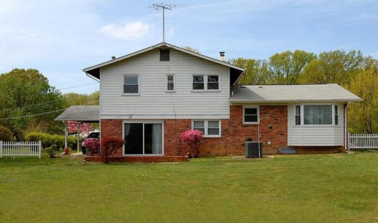 Foto del edificio - 3921 Forest Grove Dr