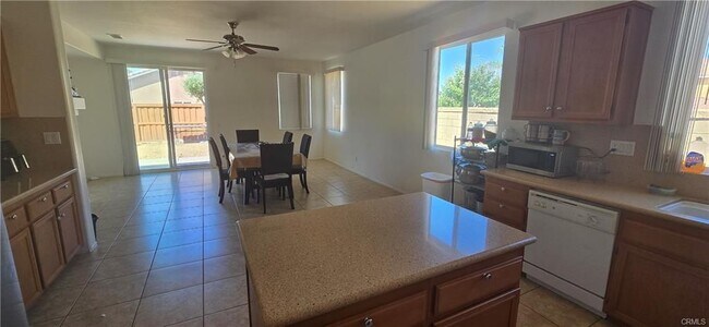Foto del edificio - 27653 Almont Way