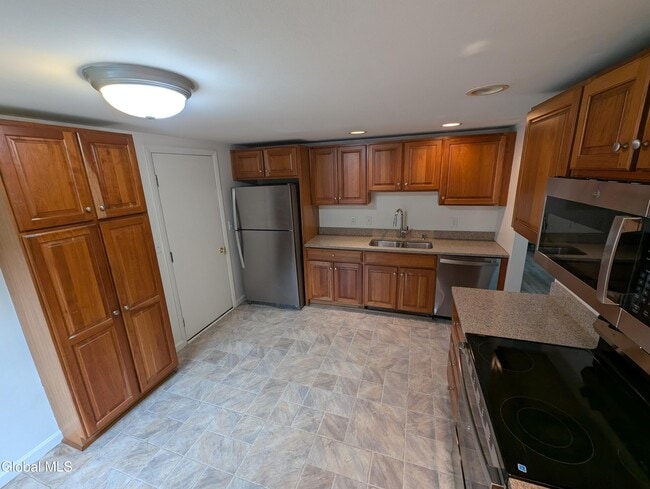 Foto del edificio - 63 Thimbleberry Rd