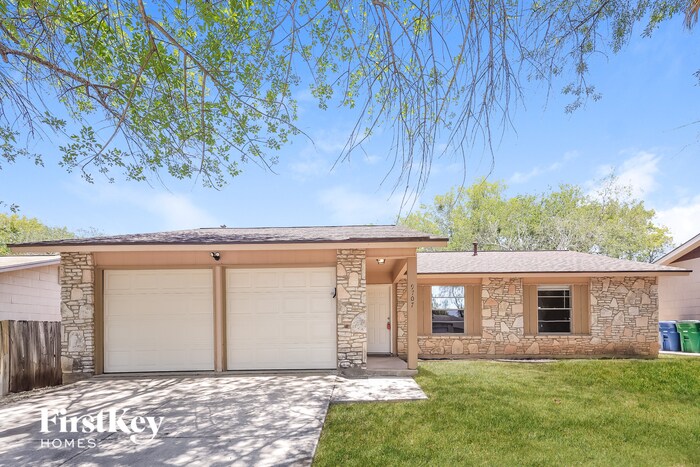 Primary Photo - 9707 Bear Creek Dr
