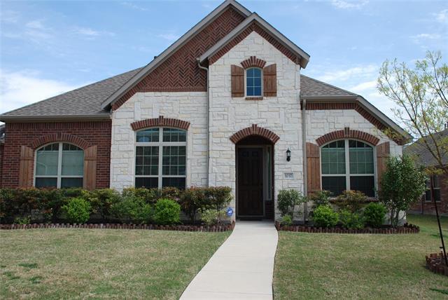 Primary Photo - 1037 Enchanted Rock Dr