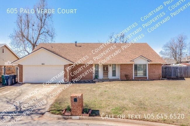 Photo - 605 Palo Verde Ct House