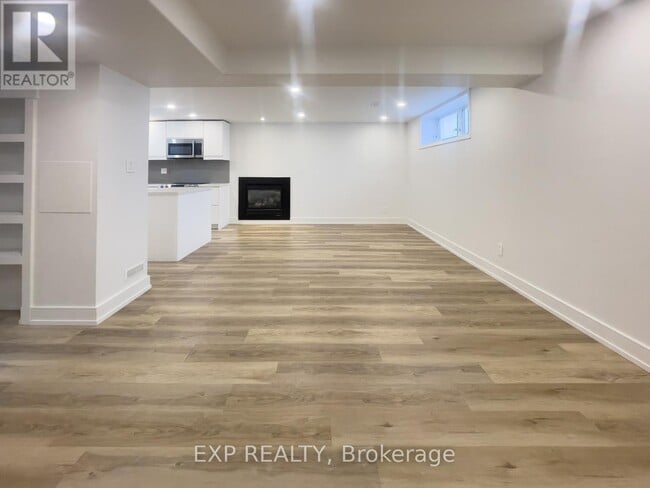 Building Photo - 38 Inverdon Rd