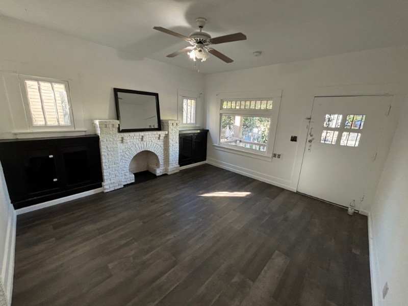 Photo - 140 W 47th St