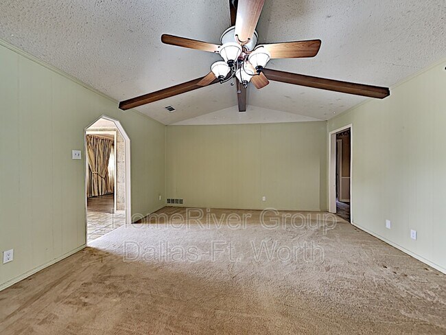 Building Photo - 7034 Allview Ln