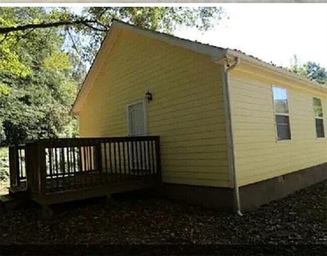 Foto del edificio - 1048 Thomasville Dr SE