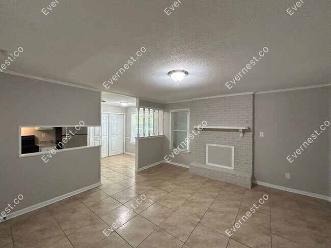 Building Photo - 1233 Claiborne Dr