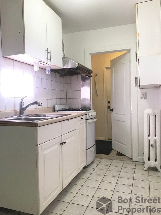 Foto del edificio - 34-11-34-61 61st St