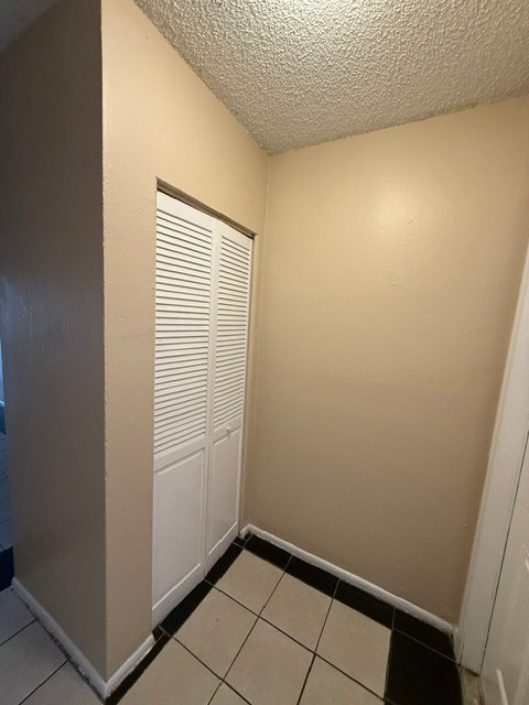 Foto del edificio - 3907 NW 30th Terrace