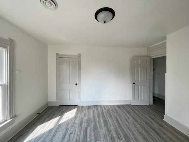 Foto del edificio - 312 Pine St