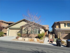 Building Photo - 5564 Bethany Bend Dr