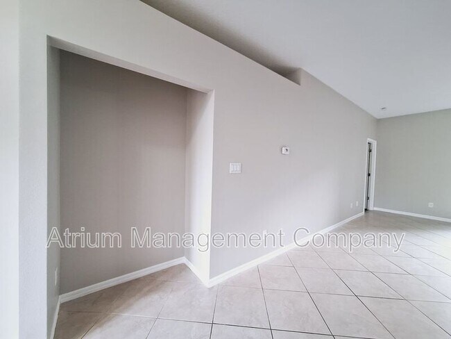 Foto del edificio - 1181 Dekleva Dr