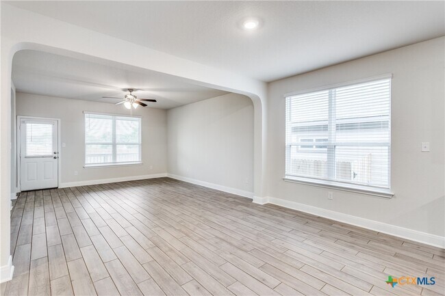 Foto del edificio - 29571 Copper Gate