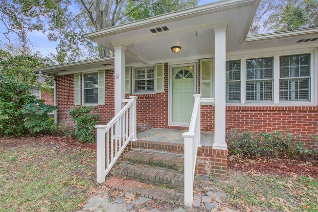Building Photo - 1341 North Sherwood Drive, Charleston, SC ...
