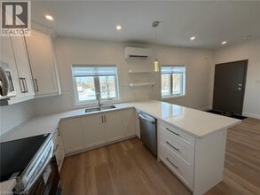 Building Photo - 137 Whitley St