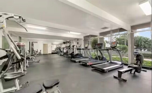 Foto del edificio - 3056 Rue D’Orleans