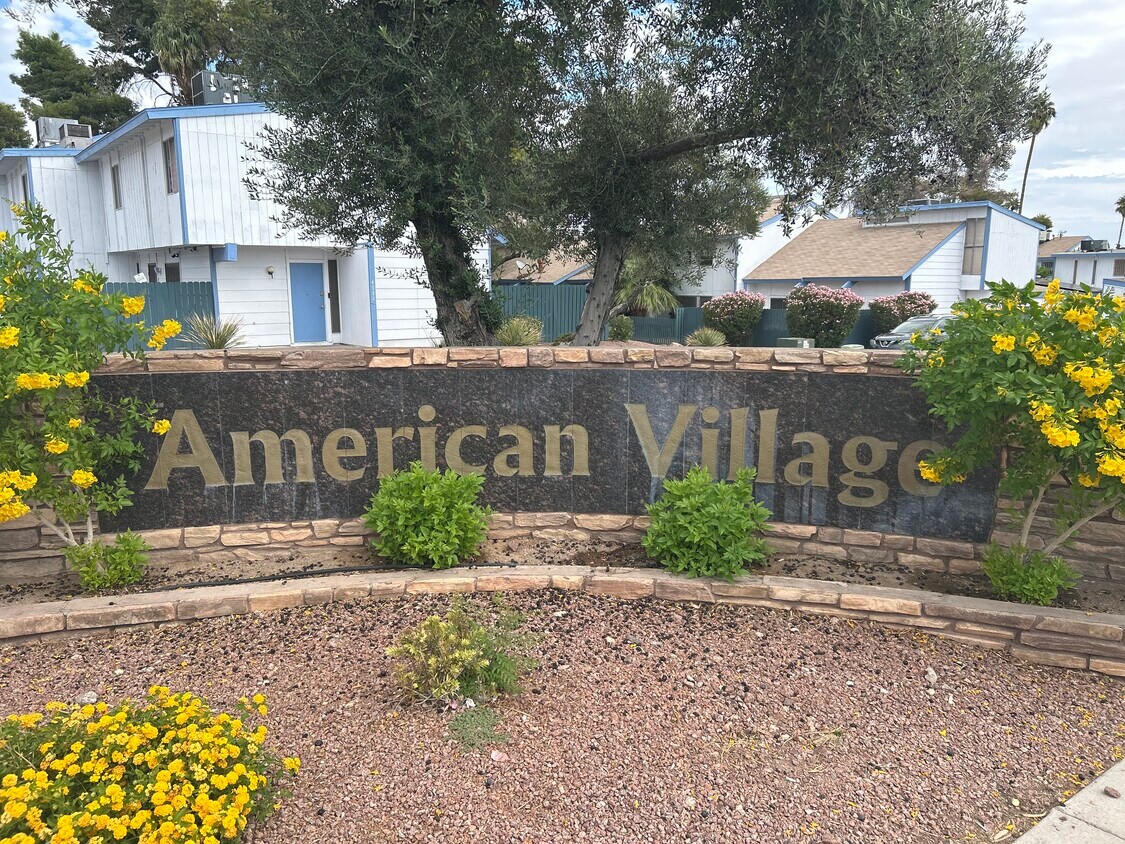 Foto principal - 4276 Kona Coast Way