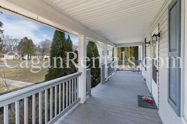 Building Photo - 4 Bedroom Single Family Home- Vineland!