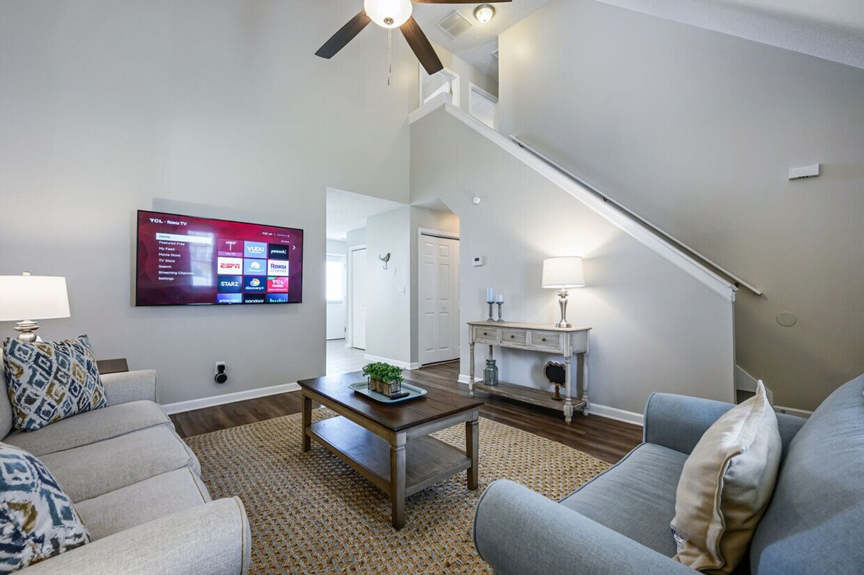 Foto principal - 49 Middlebrook Dr