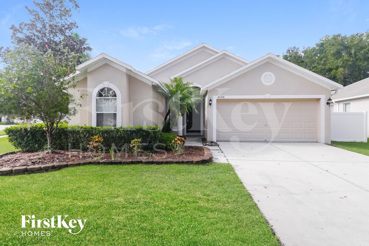 Foto principal - 18356 Cypress Bay Pkwy