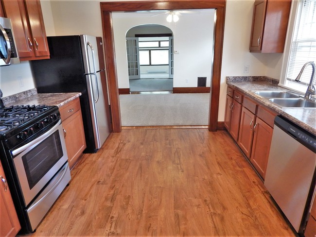 Kitchen and Apt - 783 Grand Ave