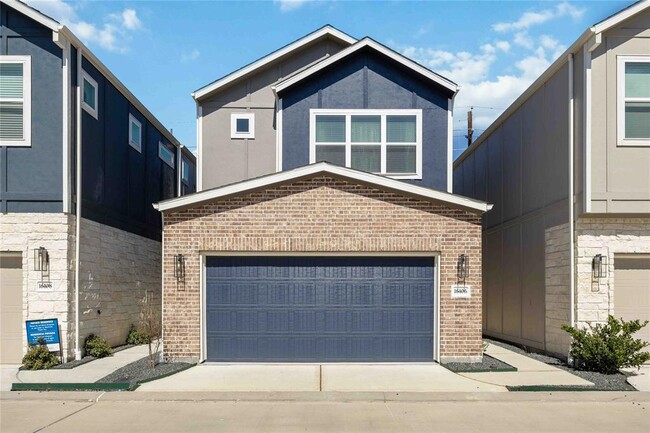 Foto del edificio - 16106 Oregon Oak Dr