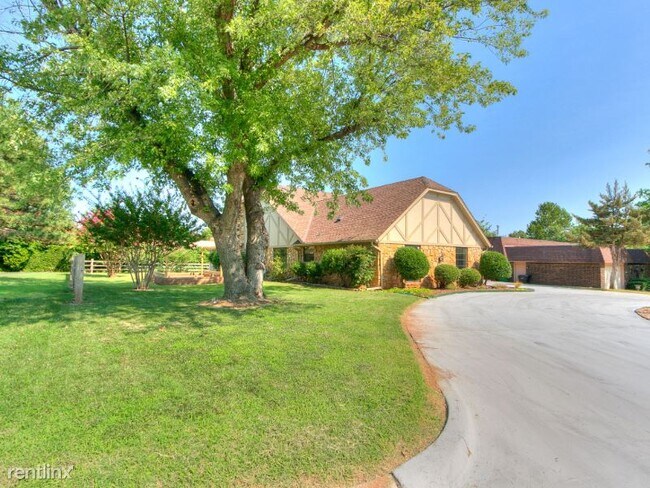 Building Photo - 5 br, 3.5 bath House - 11808 Woodbridge Rd