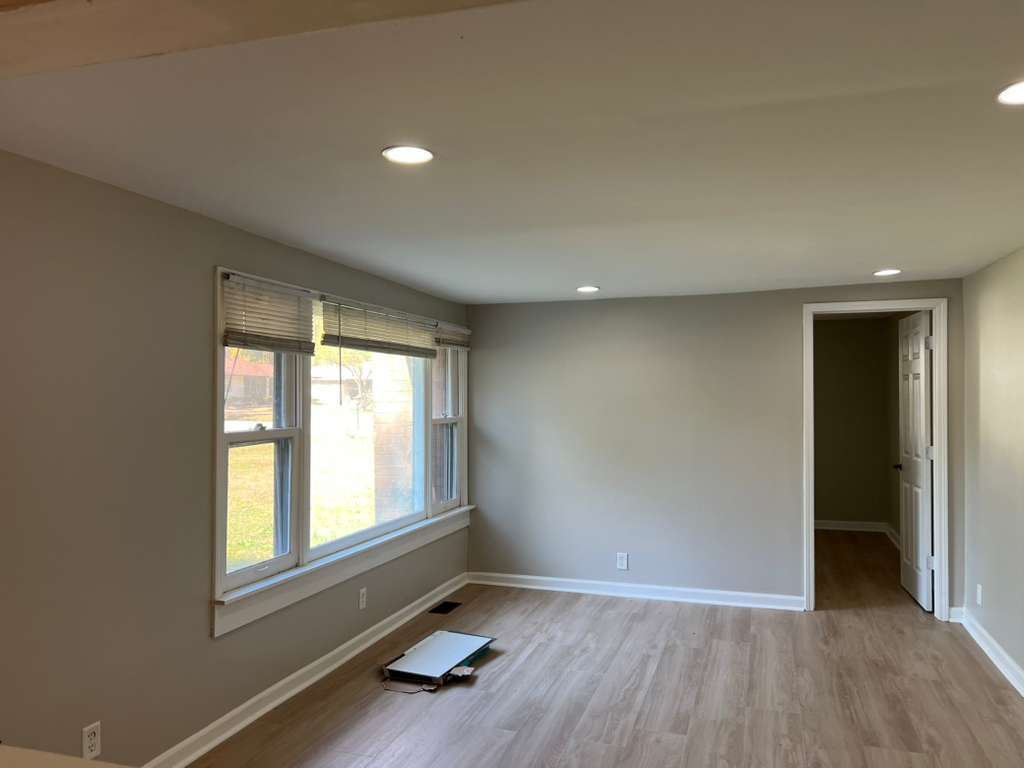 Foto principal - 311 Burke Ave