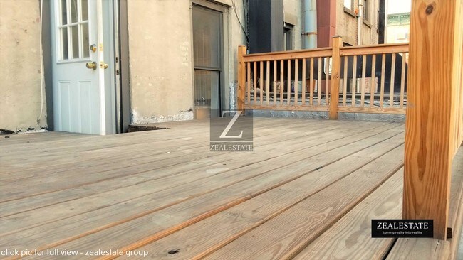 Building Photo - 297 3rd Avenue